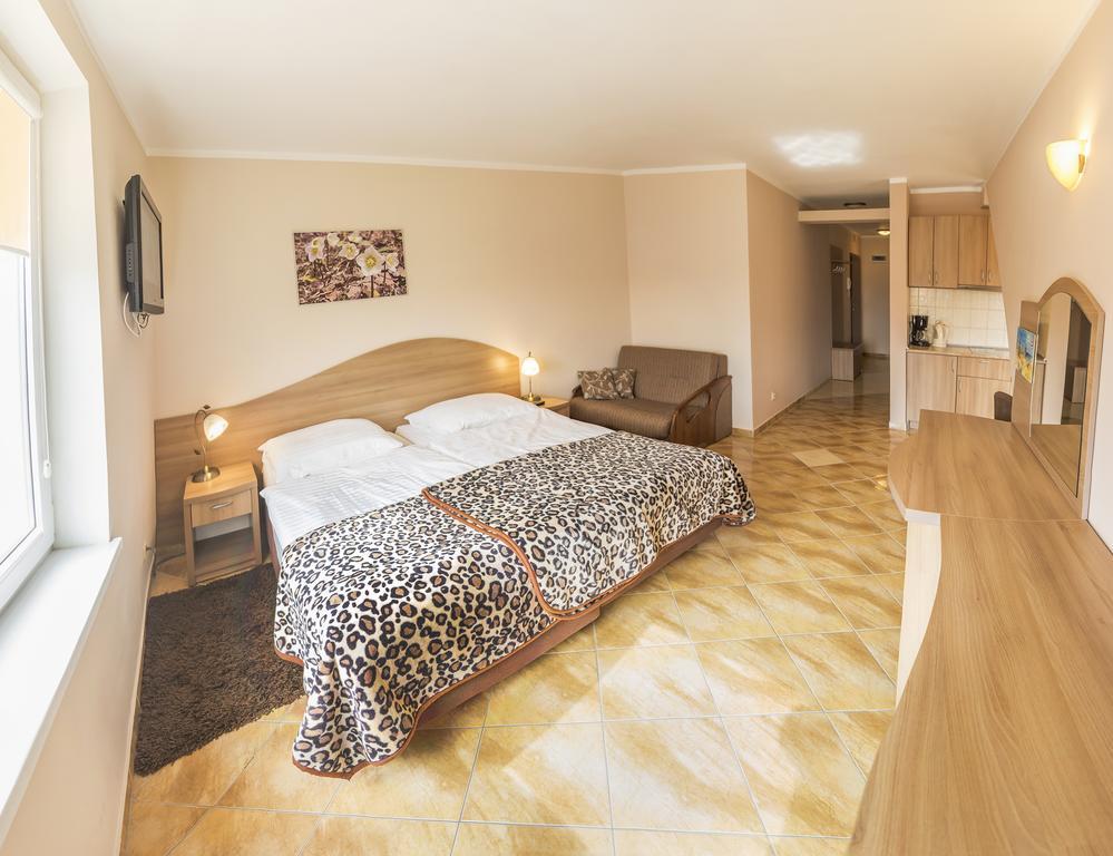 Apartamenty Rok Kolobrzeg Exterior photo
